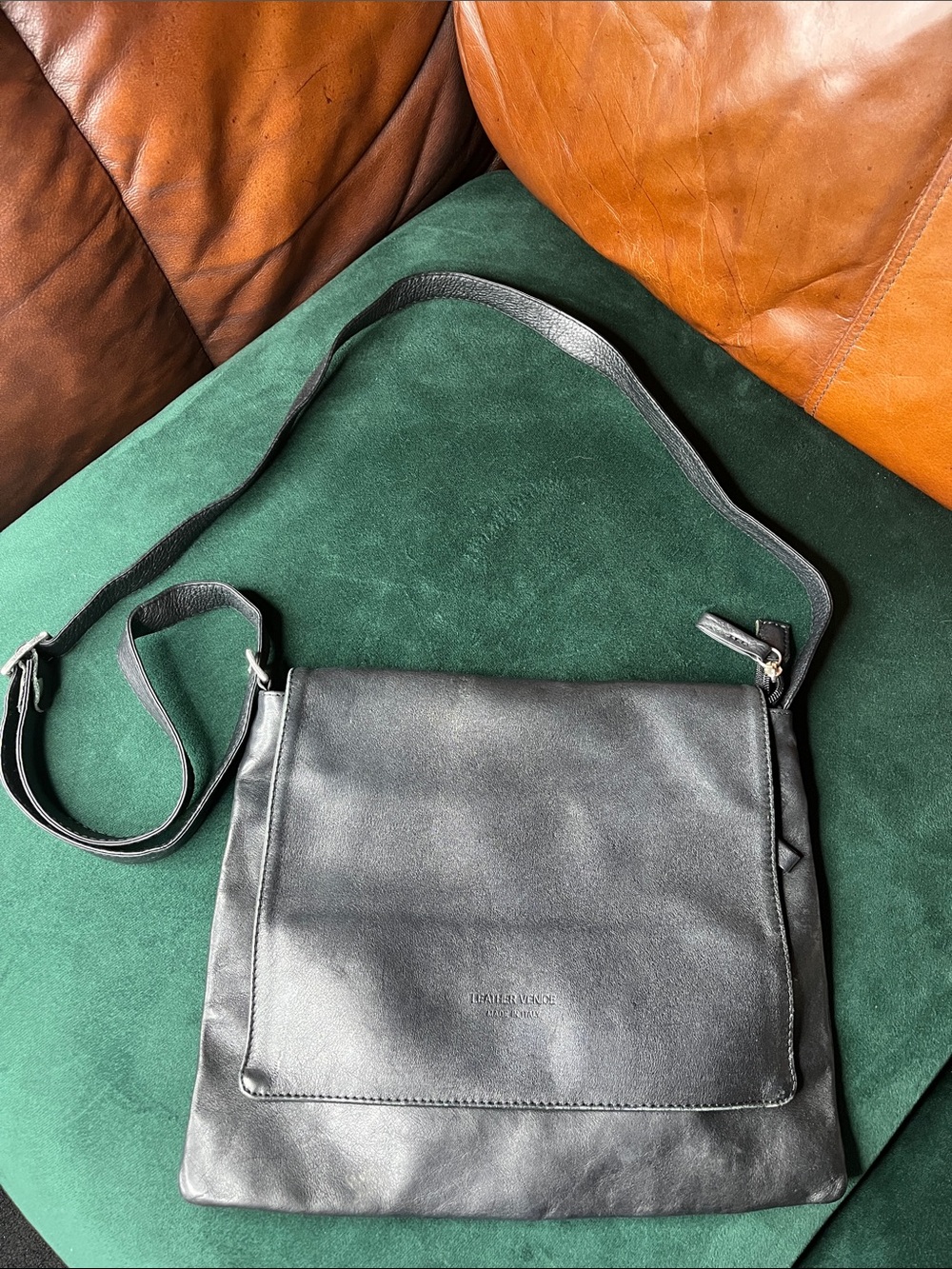 Leather Venice Made In Italy Crossbody Messenger Bag Black